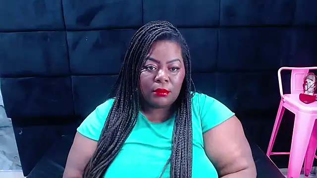 Snapshot of rocio_bbw_ chatting on January 16, 2:30 am rocio bbw online show from January 16, 2:30 am