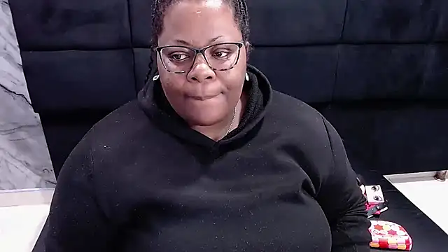 Snapshot of rocio_bbw_ chatting on September 23, 3:42 am rocio bbw online show from September 23, 3:42 am