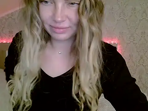 Snapshot of Lucky_Anna chatting on January 3, 3:55 pm Lucky Anna online show from January 3, 3:55 pm