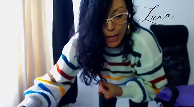 Lunavega1 online show from March 17, 7:26 pm