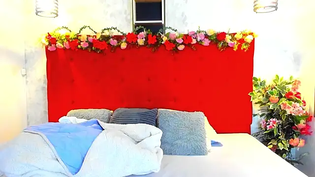 Snapshot of SilvannaFit chatting on April 20, 11:46 am SilvannaFit online show from April 20, 11:46 am