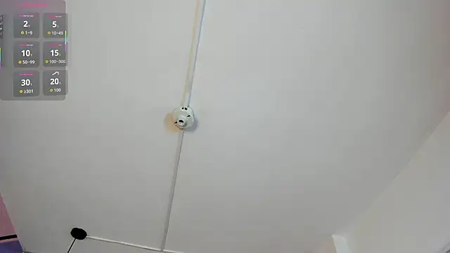 frreeya online show from February 12, 2:56 pm