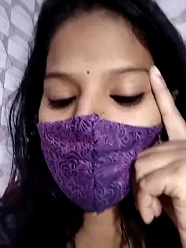 Snapshot of Shivani_Tivari chatting on March 9, 10:19 am Shivani Tivari online show from March 9, 10:19 am