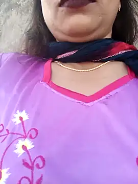 Snapshot of Sneha_gril chatting on February 15, 10:33 am Sneha gril online show from February 15, 10:33 am
