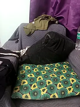 Snapshot of Sneha_gril chatting on October 10, 2:05 pm Sneha gril online show from October 10, 2:05 pm