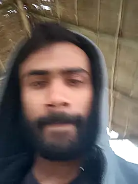 Snapshot of Skinny_Bigass_23 chatting on January 1, 11:05 am Skinny Bigass 23 online show from January 1, 11:05 am