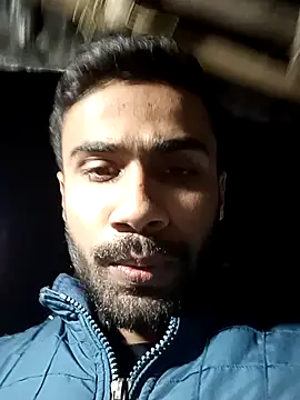 Snapshot of Skinny_Bigass_23 chatting on January 18, 3:49 pm Skinny Bigass 23 online show from January 18, 3:49 pm