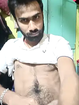 Snapshot of Skinny_Bigass_23 chatting on February 3, 7:42 pm Skinny Bigass 23 online show from February 3, 7:42 pm