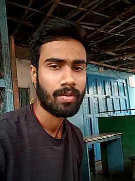 Snapshot of Skinny_Bigass_23 chatting on February 7, 10:08 am Skinny Bigass 23 online show from February 7, 10:08 am