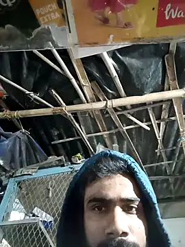 Snapshot of Skinny_Bigass_23 chatting on February 14, 3:58 pm Skinny Bigass 23 online show from February 14, 3:58 pm