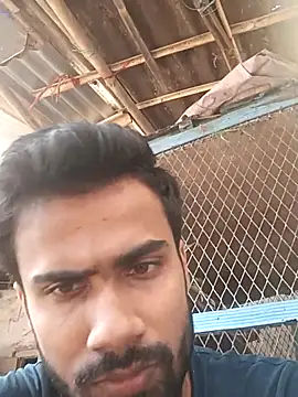 Snapshot of Skinny_Bigass_23 chatting on September 28, 6:52 am Skinny Bigass 23 online show from September 28, 6:52 am