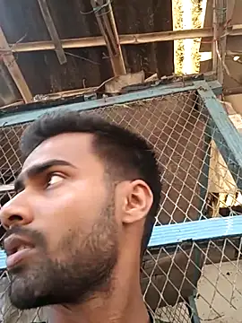 Skinny Bigass 23 online show from February 27, 7:52 am