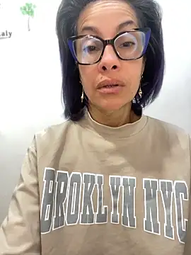 Snapshot of Goddess-Love- chatting on April 19, 9:30 am Goddess-Love- online show from April 19, 9:30 am