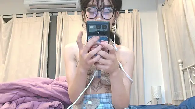 Snapshot of seo_yeon_ chatting on January 18, 2:33 pm seo yeon online show from January 18, 2:33 pm
