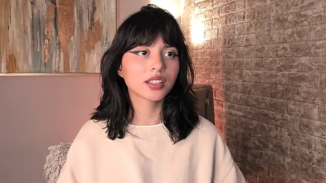 Snapshot of tamara_aluna chatting on January 7, 3:12 pm tamara aluna online show from January 7, 3:12 pm