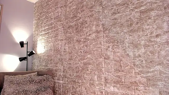 Snapshot of tamara_aluna chatting on February 25, 12:24 pm tamara aluna online show from February 25, 12:24 pm