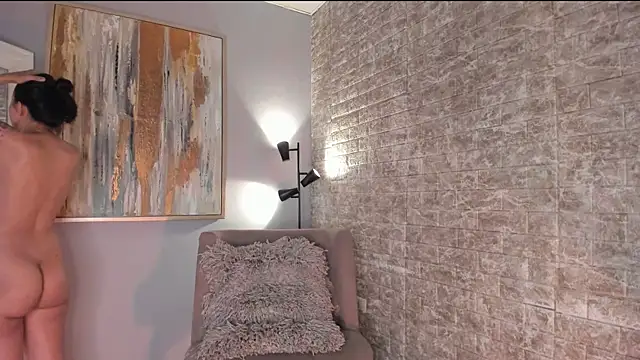 Snapshot of tamara_aluna chatting on February 27, 6:53 pm tamara aluna online show from February 27, 6:53 pm