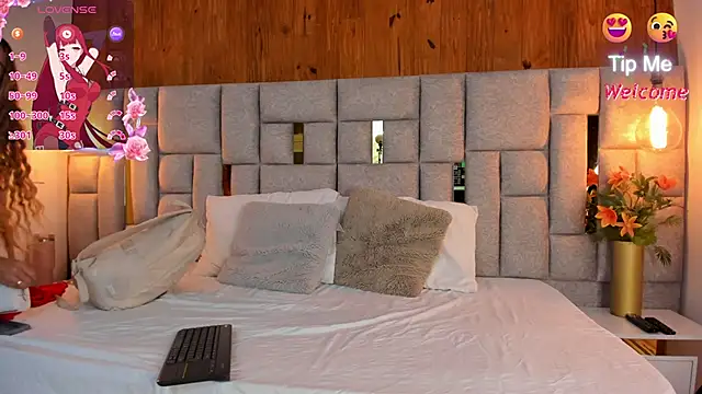 Saori newman online show from February 8, 11:55 am