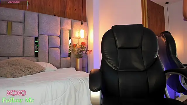 Saori newman online show from March 19, 12:01 pm