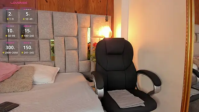 Saori newman online show from October 10, 11:42 am