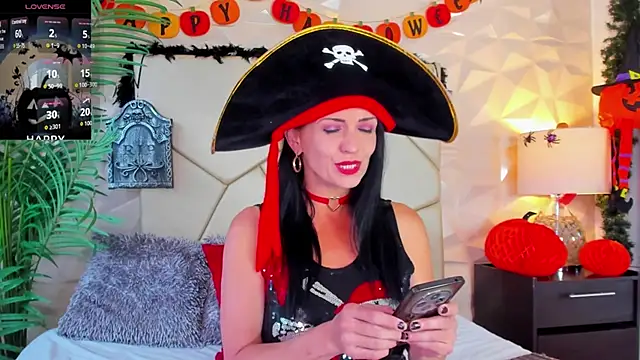 Valery Diamond online show from October 31, 10:11 pm