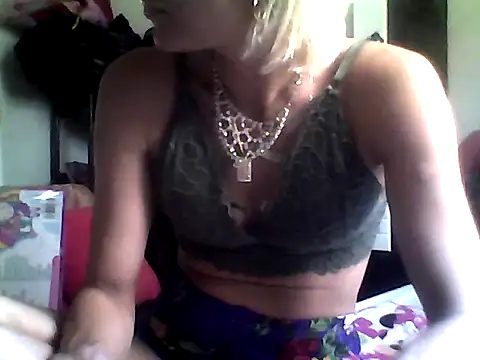 ariana crazzy online show from February 21, 2:59 pm