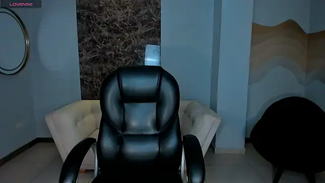 AlinaKravitz online show from October 22, 11:32 am