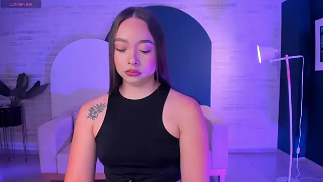 AlinaKravitz online show from February 12, 11:49 am