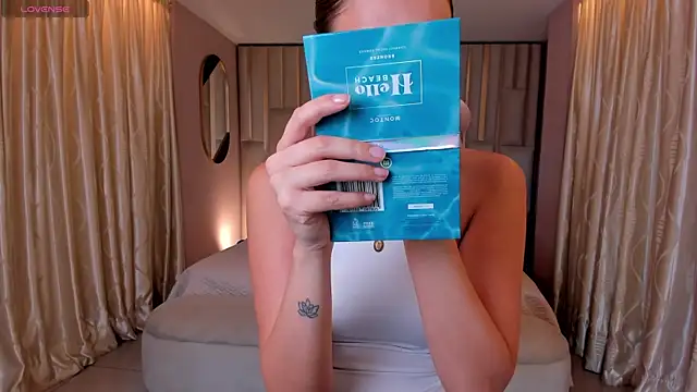 KaiaFerreira online show from November 9, 12:47 pm