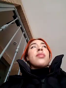 Snapshot of alexxxa69 chatting on March 21, 9:01 am alexxxa69 online show from March 21, 9:01 am