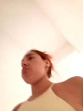 Snapshot of alexxxa69 chatting on September 18, 9:11 am alexxxa69 online show from September 18, 9:11 am