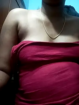 Snapshot of Tamillminnal chatting on January 14, 6:28 pm Tamillminnal online show from January 14, 6:28 pm