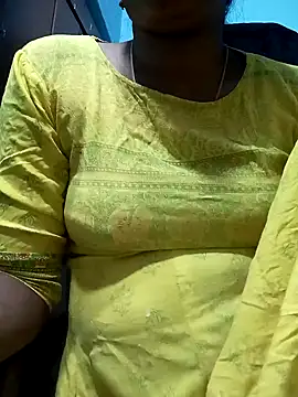 Snapshot of Tamillminnal chatting on January 30, 5:49 pm Tamillminnal online show from January 30, 5:49 pm