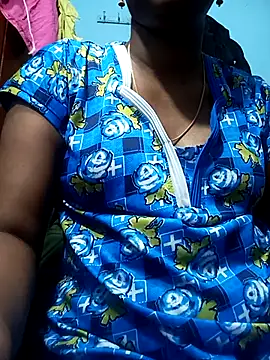 Snapshot of Tamillminnal chatting on March 5, 1:06 pm Tamillminnal online show from March 5, 1:06 pm