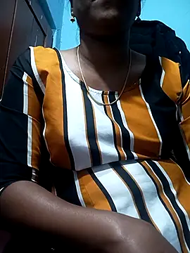 Snapshot of Tamillminnal chatting on March 9, 1:26 pm Tamillminnal online show from March 9, 1:26 pm