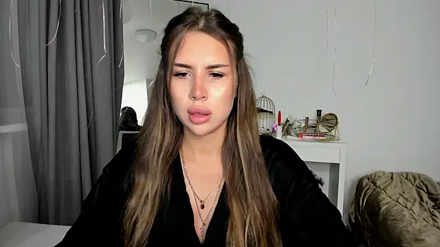 SuraMune online show from February 6, 5:51 pm