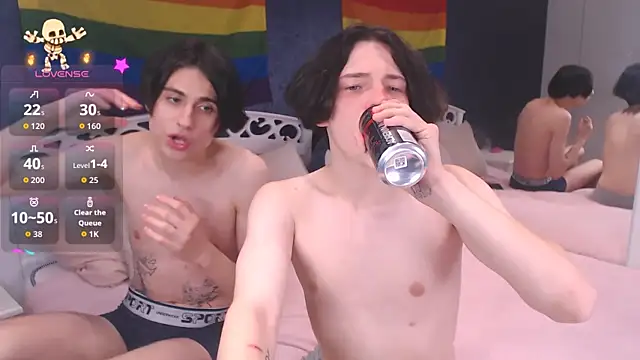 iwillfall online show from November 30, 10:03 pm