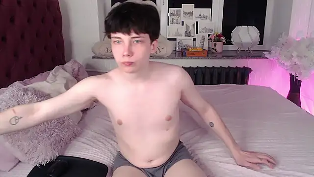 iwillfall online show from March 19, 1:15 pm