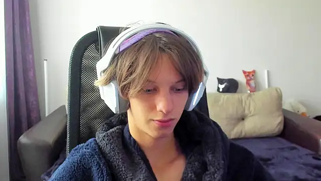 Ostin meow online show from October 28, 7:45 am