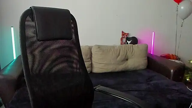 Ostin meow online show from January 14, 7:14 am