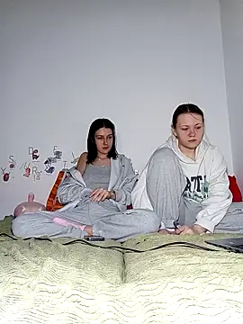 ella grays online show from March 29, 5:46 pm