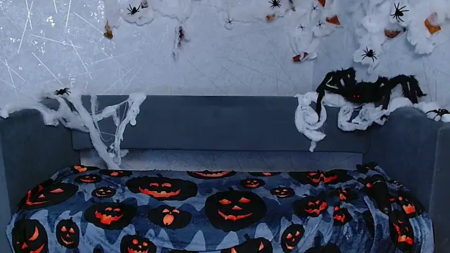 sofiaa here online show from October 20, 3:07 am