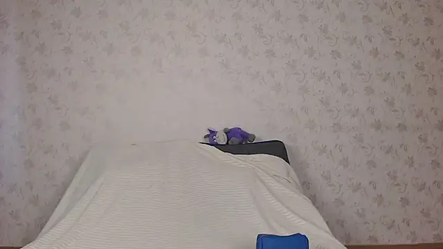 Snapshot of sofiaa_here chatting on June 15, 12:02 am sofiaa here online show from June 15, 12:02 am