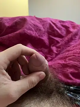 Snapshot of stev3w chatting on February 9, 7:16 am stev3w online show from February 9, 7:16 am