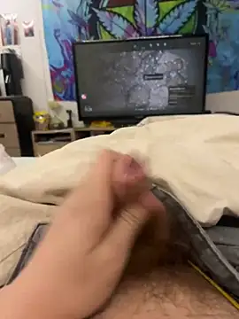 Snapshot of stev3w chatting on February 13, 2:20 pm stev3w online show from February 13, 2:20 pm