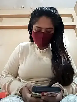 Magical Girl- online show from January 28, 6:38 am