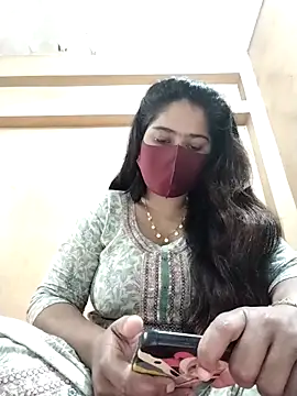 Magical Girl- online show from March 1, 9:40 am