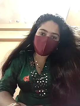 Magical Girl- online show from March 13, 6:26 am