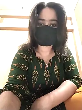 Magical Girl- online show from December 3, 3:36 am