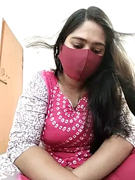 Magical Girl- online show from April 12, 4:17 am